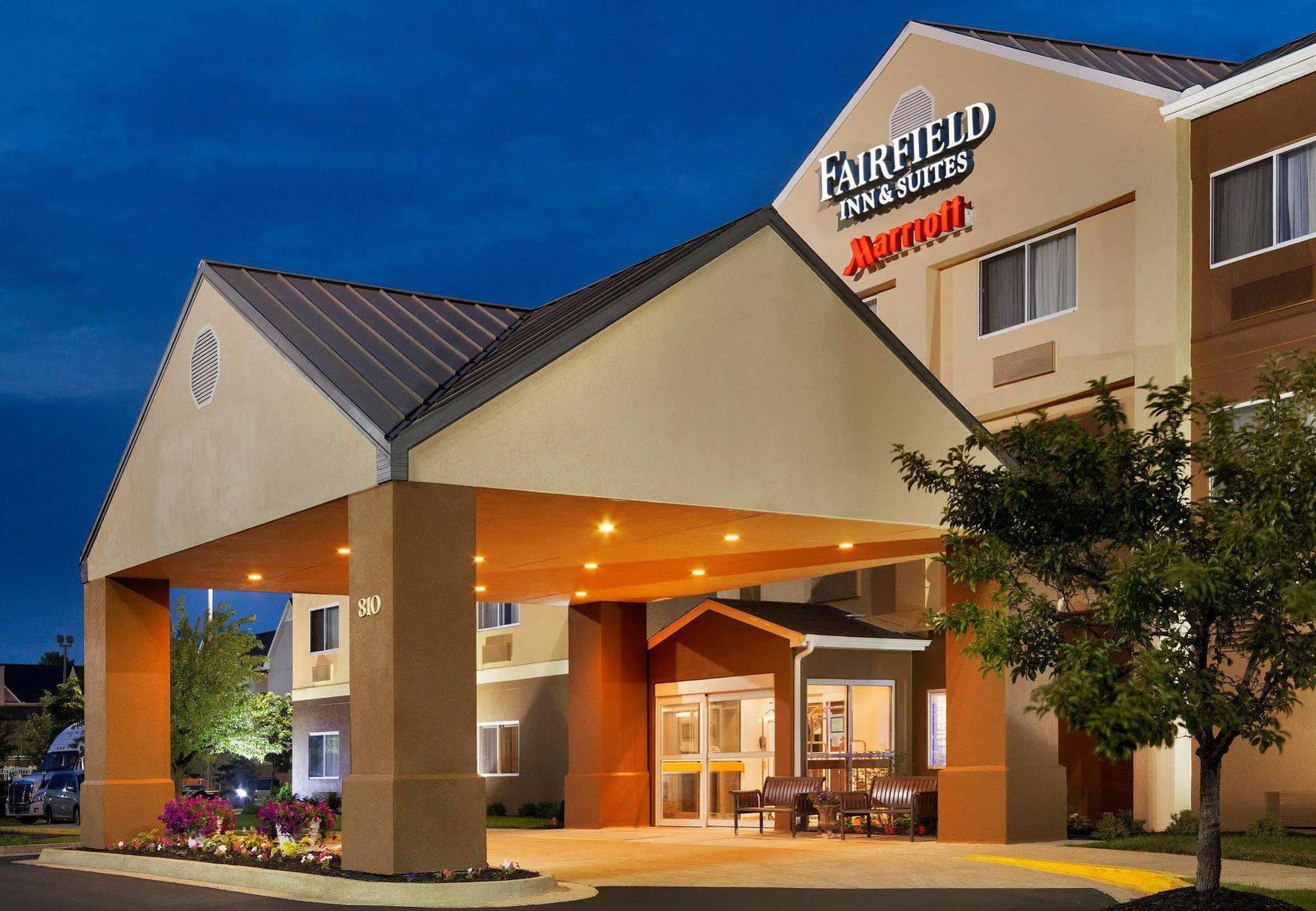 Fairfield Inn & Suites Lansing West Delta Center Township Zewnętrze zdjęcie